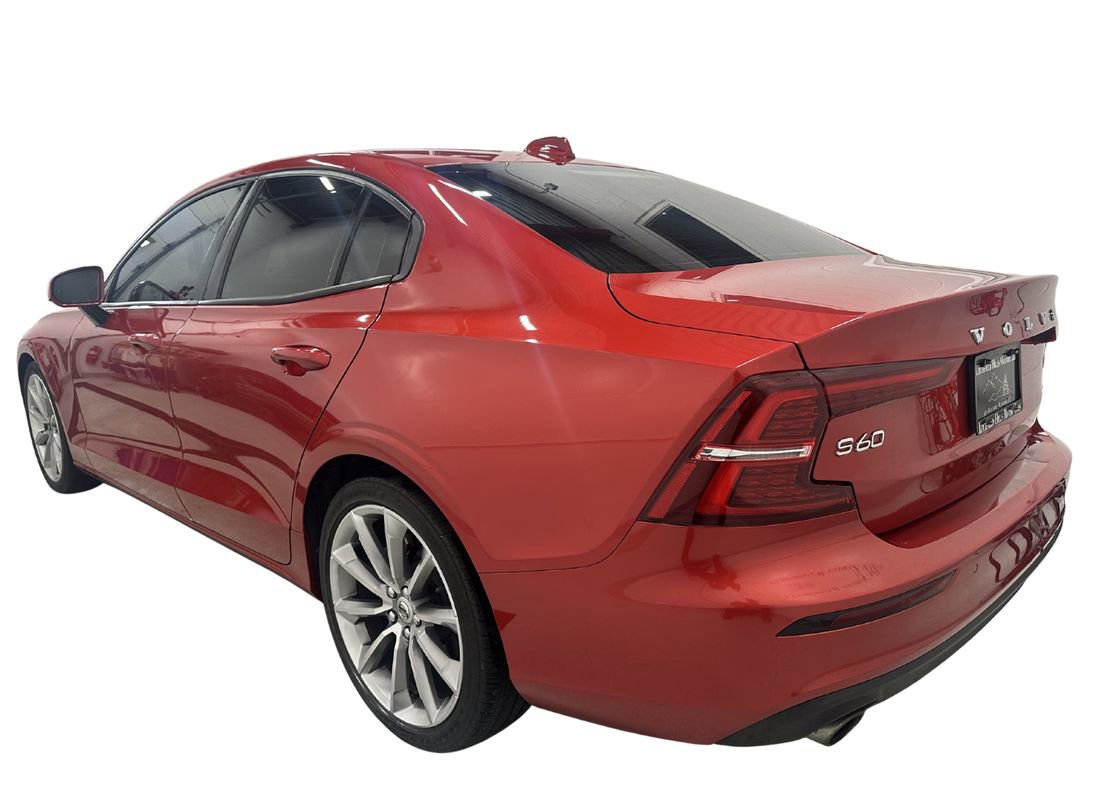 Used 2019 Volvo S60 T5 Momentum w/ Premium Package FWD image 6