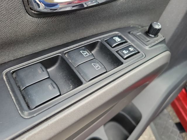 Used 2015 Nissan Titan SV w/ SV Value Truck Package RWD image 18