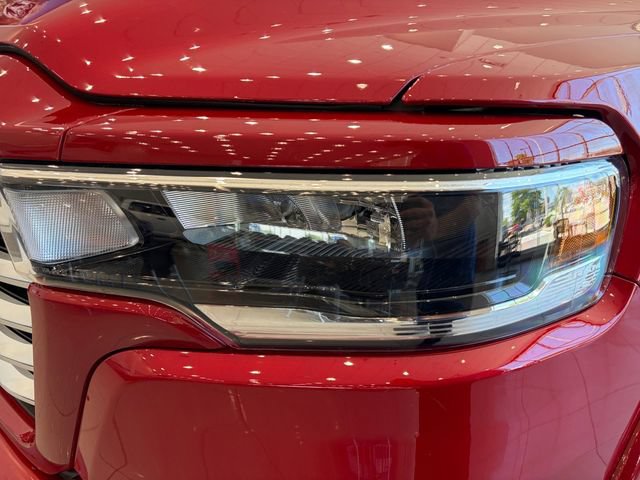 New 2026 RAM 1500 Laramie AWD/4WD image 9