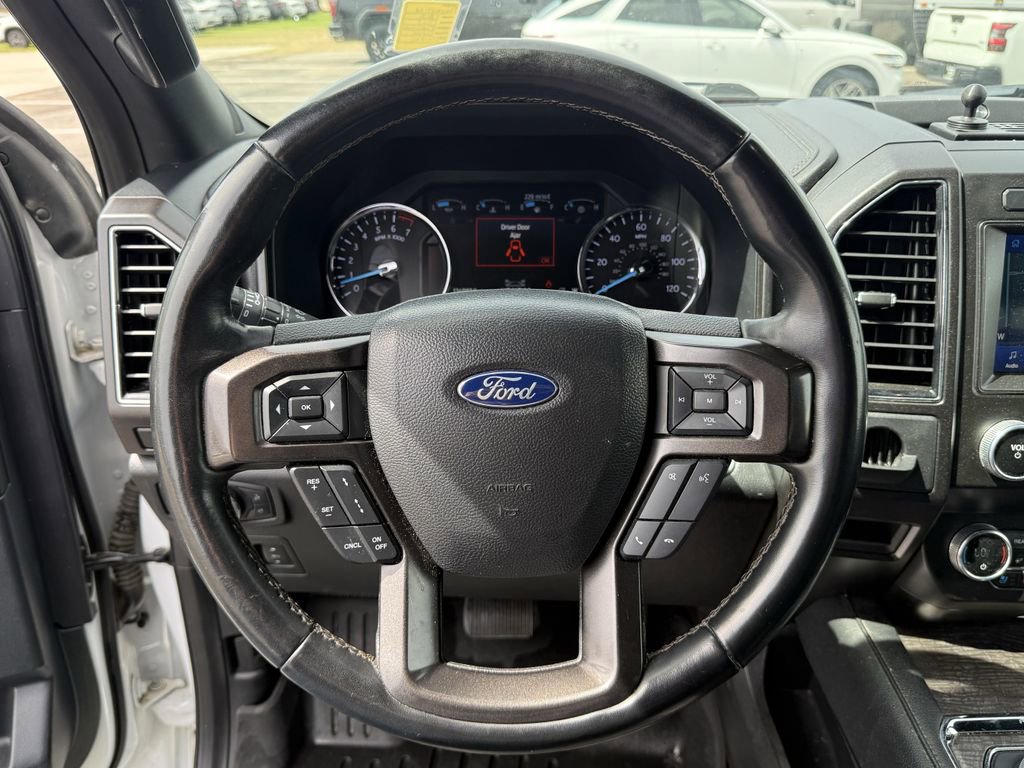 Used 2021 Ford Expedition Max Limited image 14