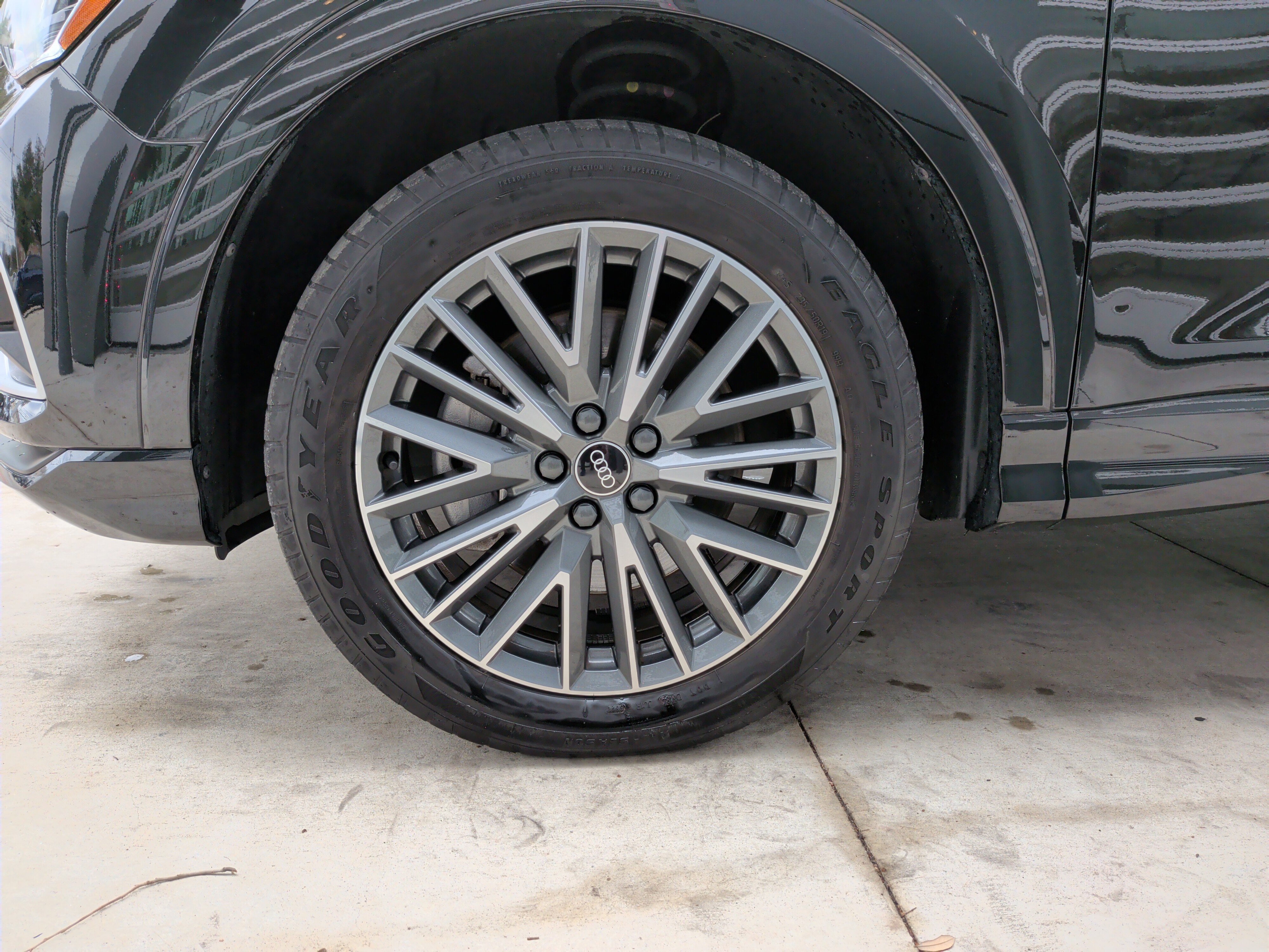 Certified 2022 Audi Q3 2.0T Premium w/ Convenience Package image 13