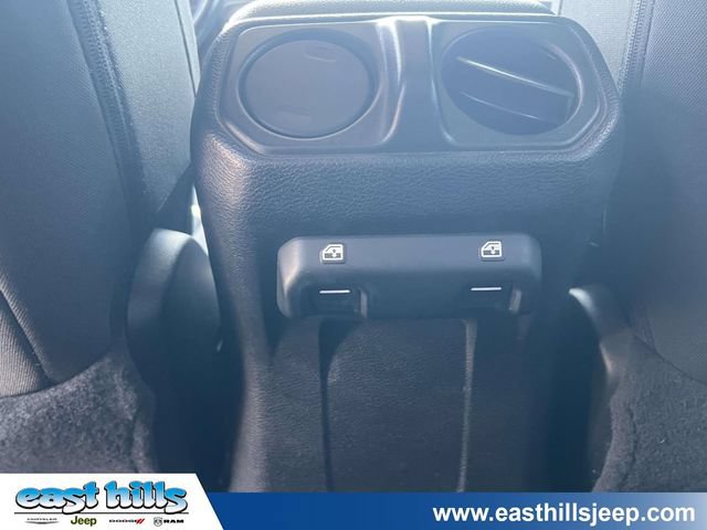 Used 2021 Jeep Wrangler Unlimited Sport AWD/4WD image 15