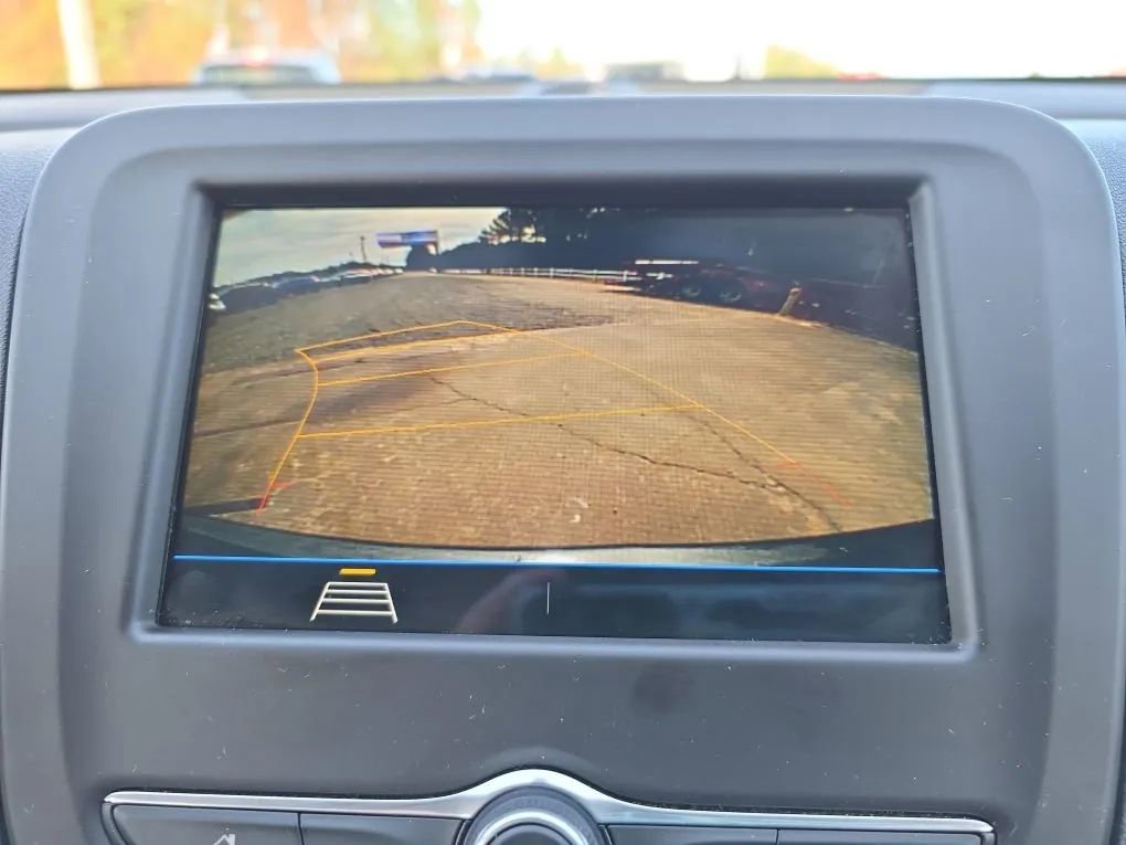 Used 2019 Chevrolet Equinox LT image 29