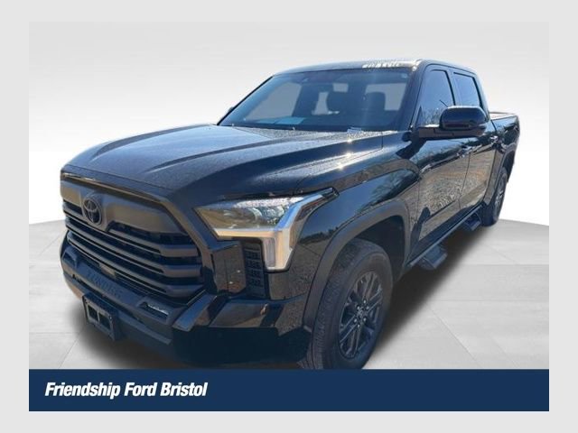 Used 2025 Toyota Tundra SR5 w/ SR5 Convenience Package