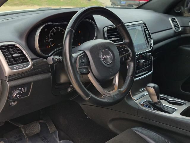 Used 2021 Jeep Grand Cherokee Laredo X AWD/4WD image 7