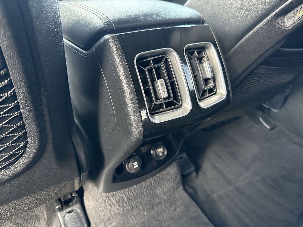 Used 2021 Kia Sorento SX image 30