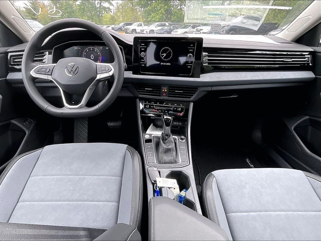 New 2026 Volkswagen Jetta SE FWD image 12