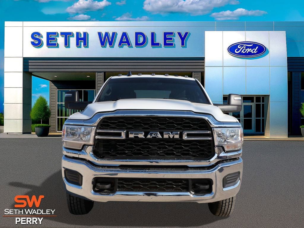 Used 2023 RAM 3500 Tradesman w/ Chrome Appearance Group image 4