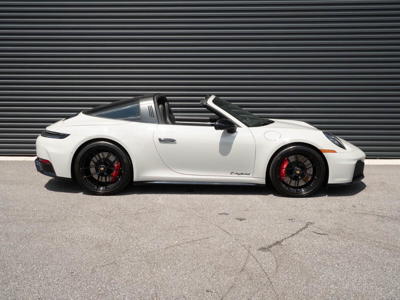 Used 2026 Porsche 911 Targa 4 GTS AWD/4WD image 23