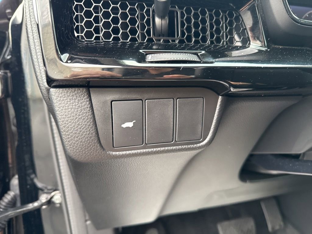 Certified 2026 Honda CR-V EX-L image 17