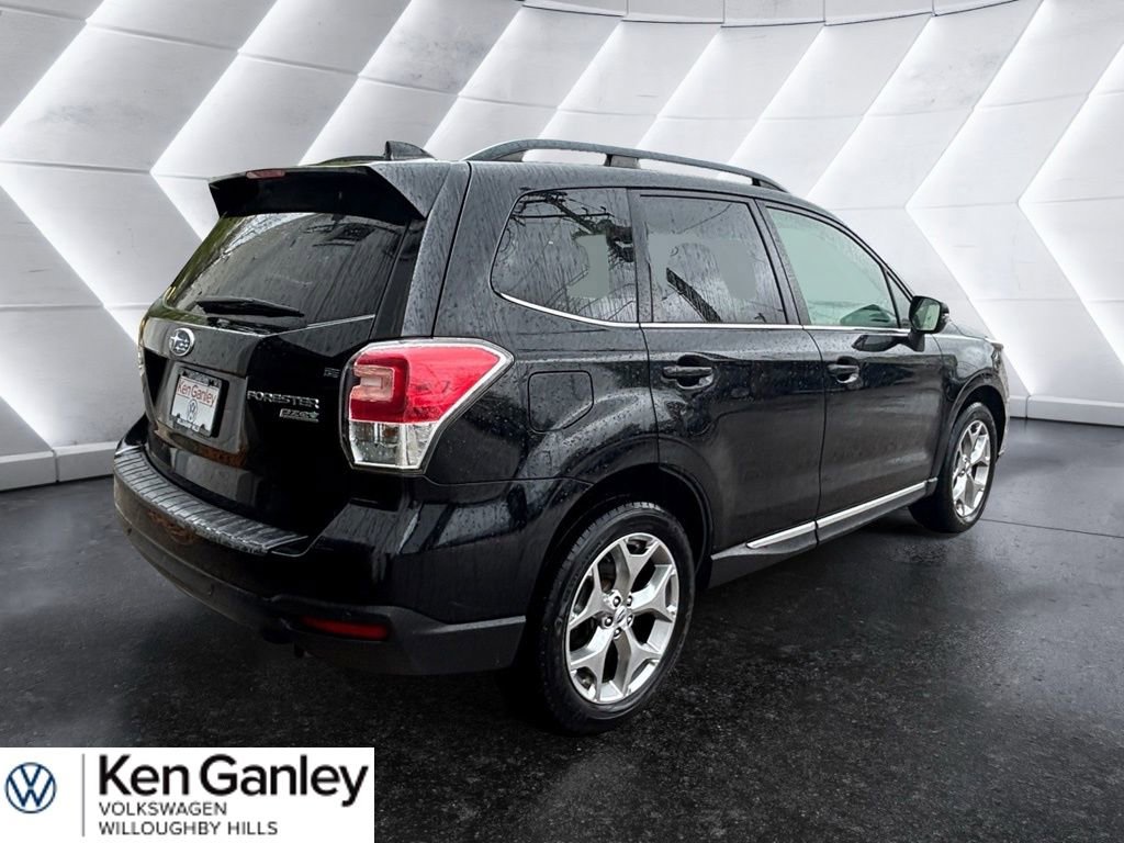 Used 2017 Subaru Forester 2.5i Touring AWD/4WD image 6