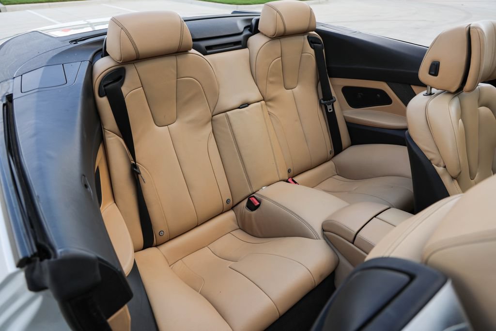 Used 2012 BMW M6 Convertible RWD image 24
