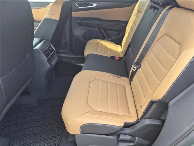 New 2026 Volkswagen Atlas Cross Sport SEL R-Line AWD/4WD image 15