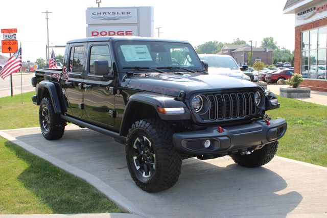 New 2026 Jeep Gladiator Rubicon w/ Steel Power Dome Hood Package AWD/4WD image 3
