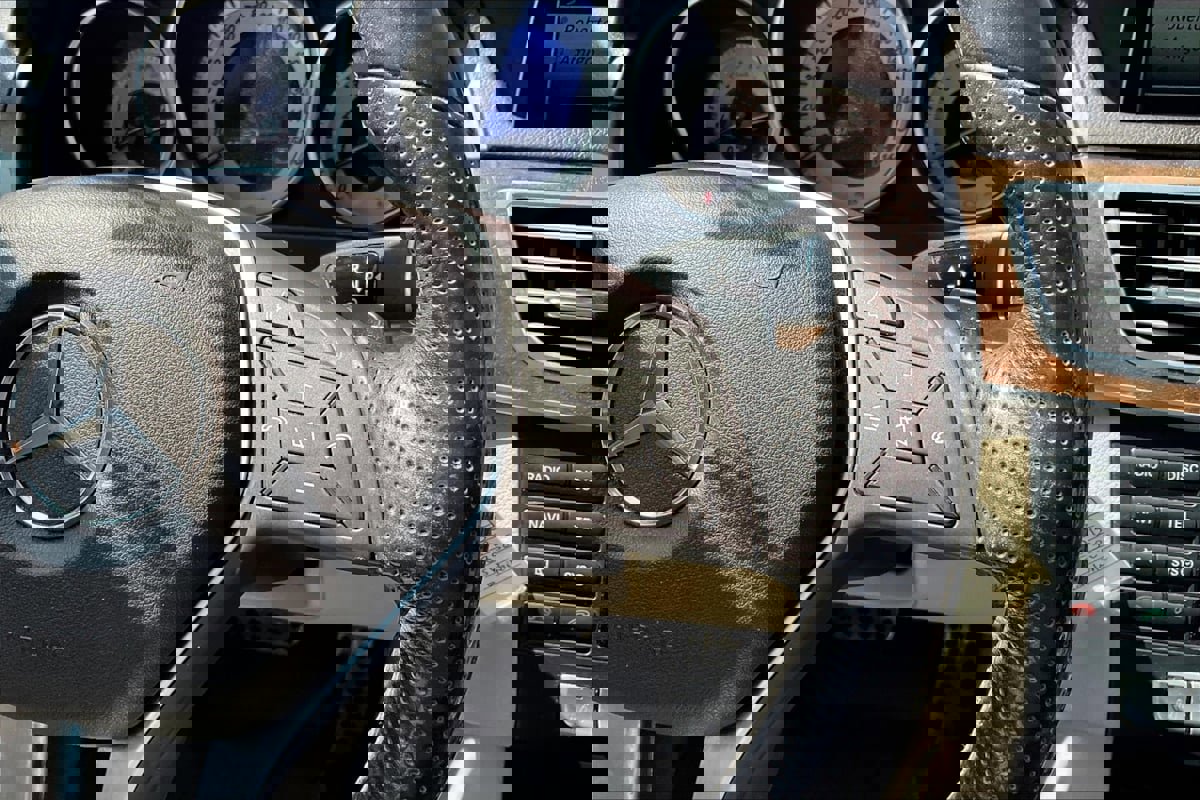 Used 2015 Mercedes-Benz E 350 4MATIC Wagon w/ Premium 1 Package image 19