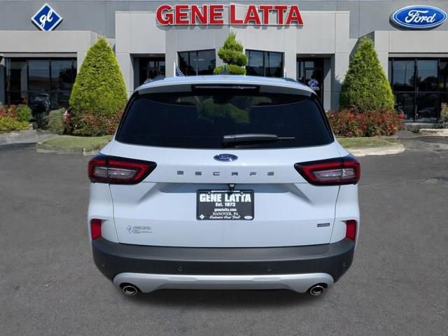New 2026 Ford Escape SE image 15