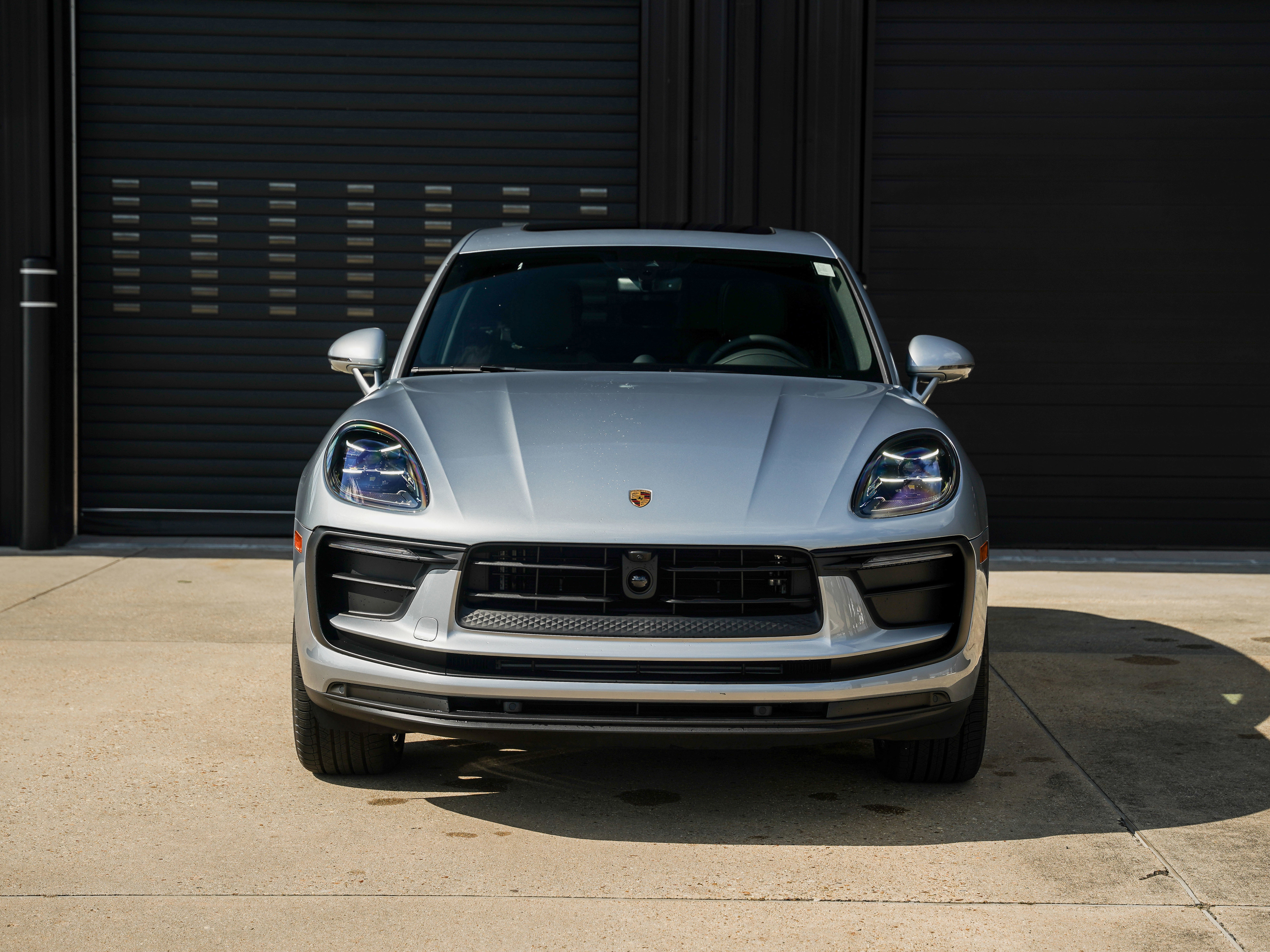 New 2026 Porsche Macan image 6