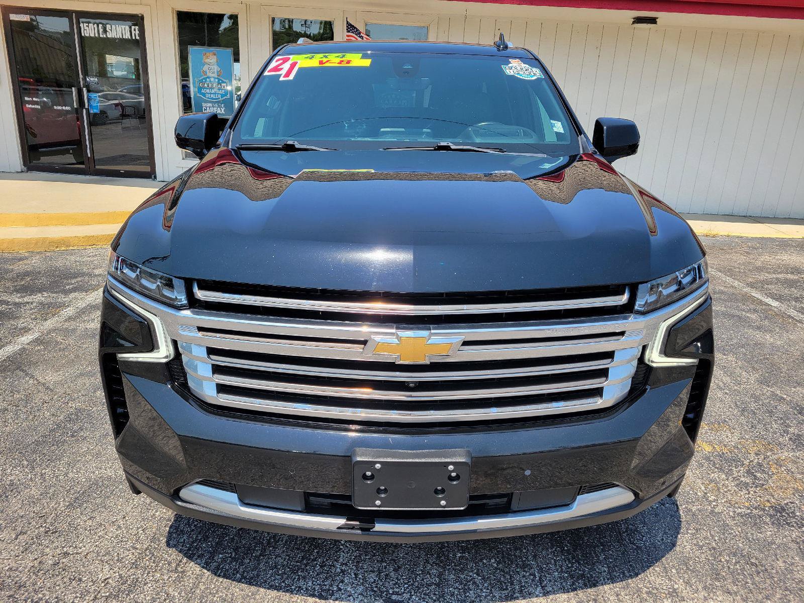 Used 2021 Chevrolet Suburban High Country AWD/4WD image 2