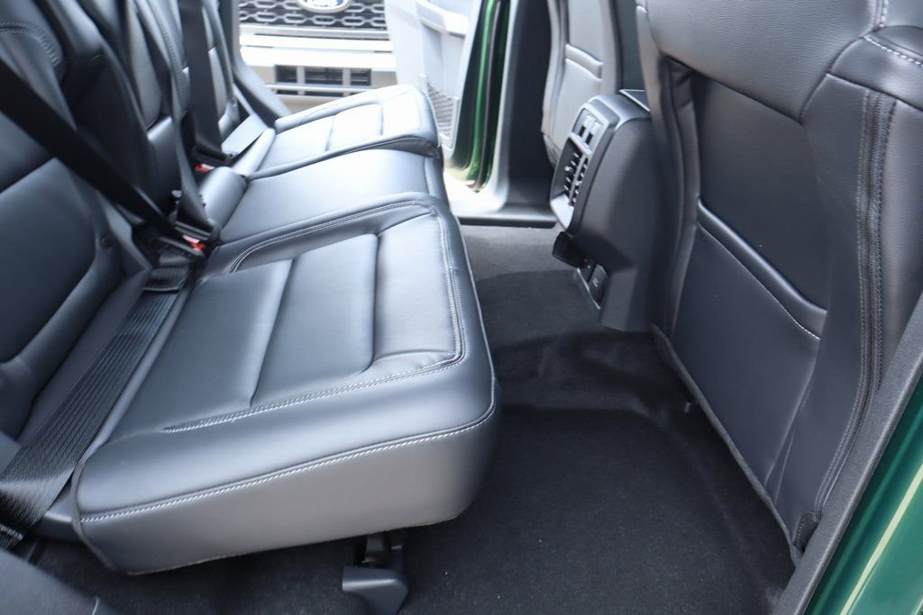 New 2025 Ford Bronco Outer Banks image 16