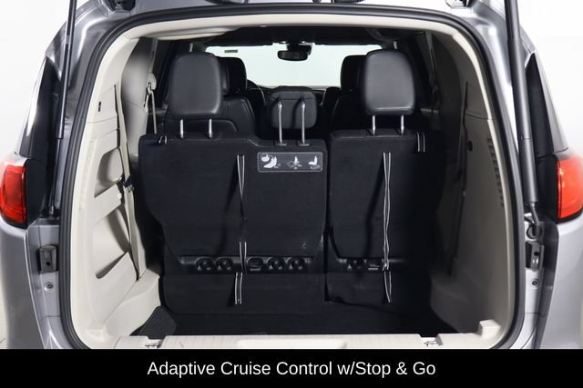 Used 2019 Chrysler Pacifica Touring-L Plus w/ Advanced Safetytec Group FWD image 18