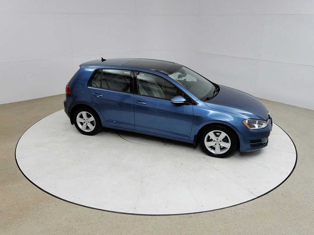 Used 2017 Volkswagen Golf Wolfsburg Edition FWD image 20