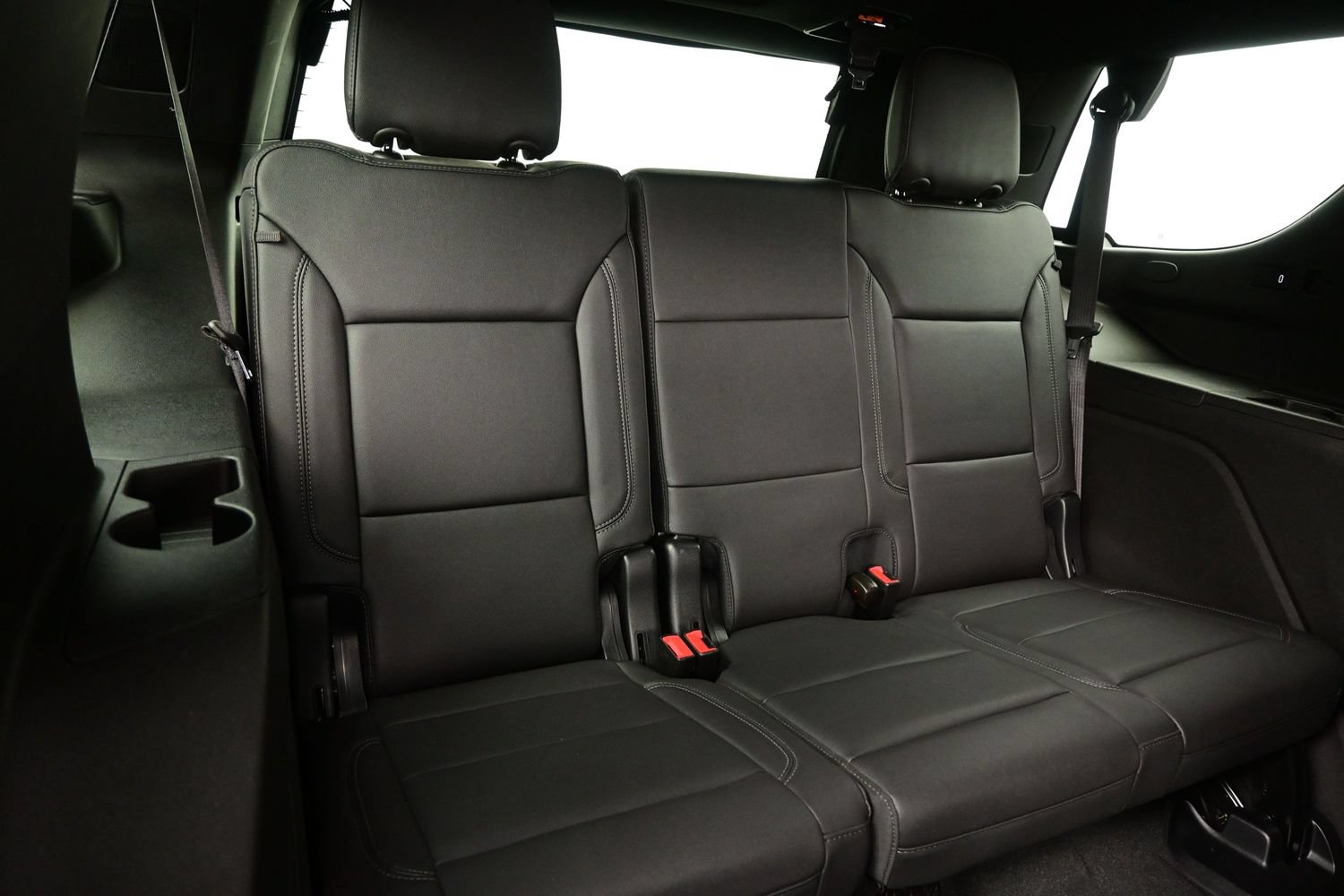 Used 2023 Chevrolet Tahoe Z71 w/ Luxury Package AWD/4WD image 17