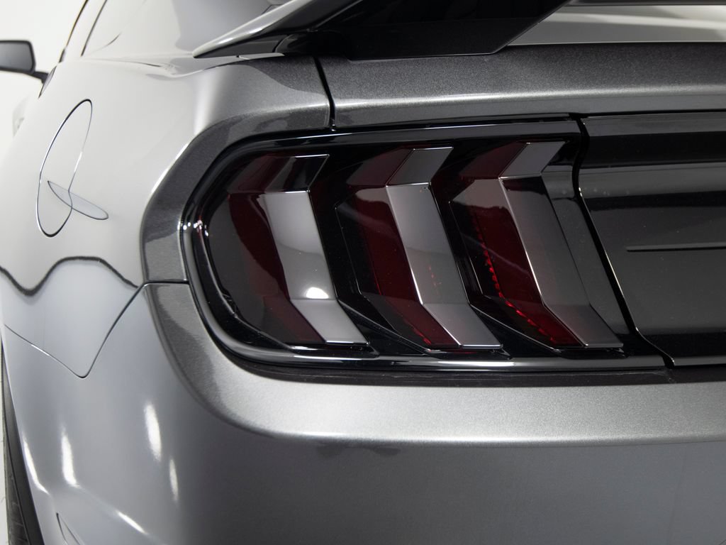 Used 2020 Ford Mustang Shelby GT500 w/ Technology Package RWD image 49