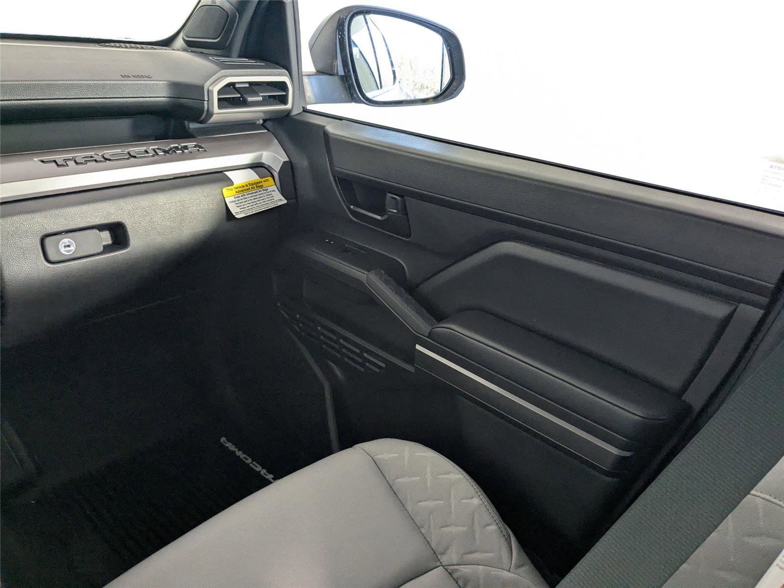 New 2026 Toyota Tacoma SR5 image 25