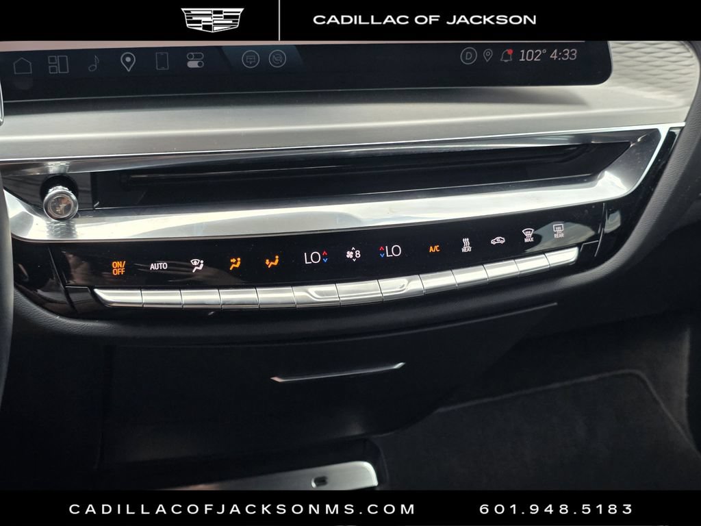 Certified 2024 Cadillac Lyriq Luxury RWD image 15