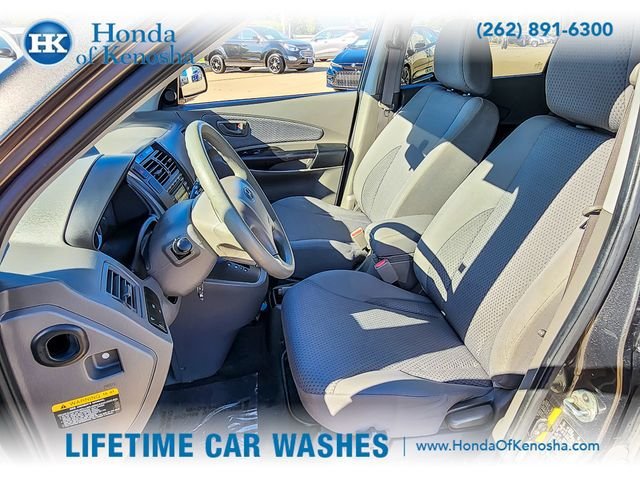 Used 2009 Hyundai Tucson GLS FWD image 9