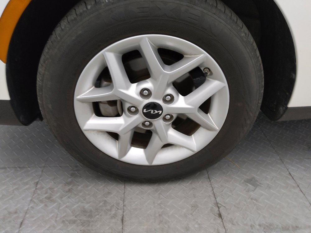 Used 2024 Kia Soul LX w/ Option Group 015 image 31