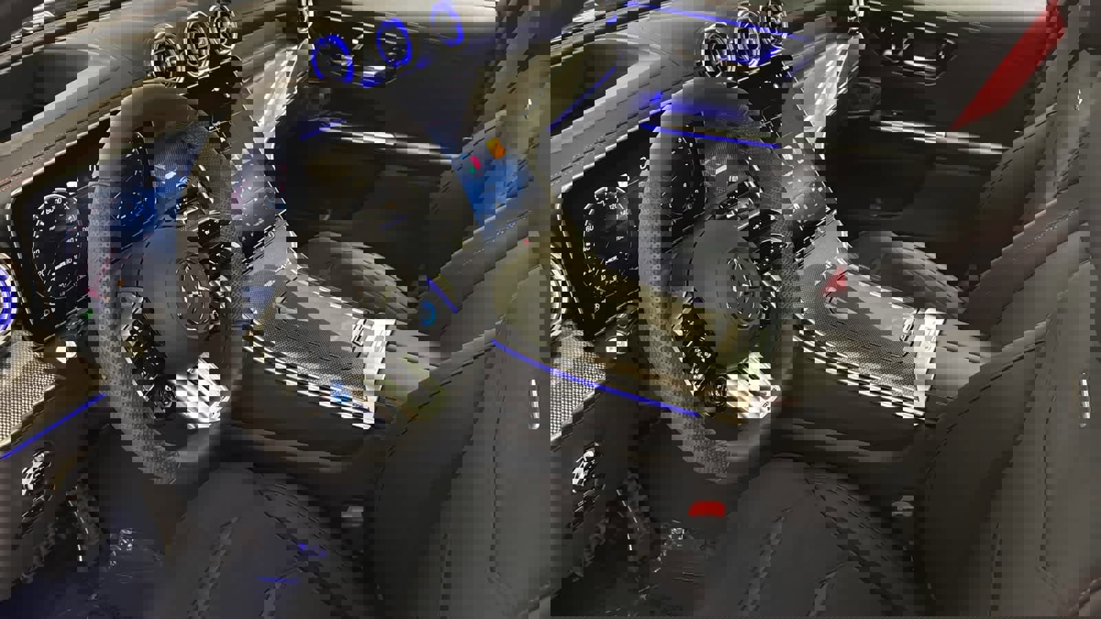 New 2026 Mercedes-Benz GLC 43 AMG 4MATIC Coupe image 4