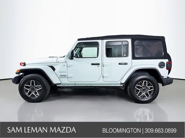 Used 2024 Jeep Wrangler Sahara image 4