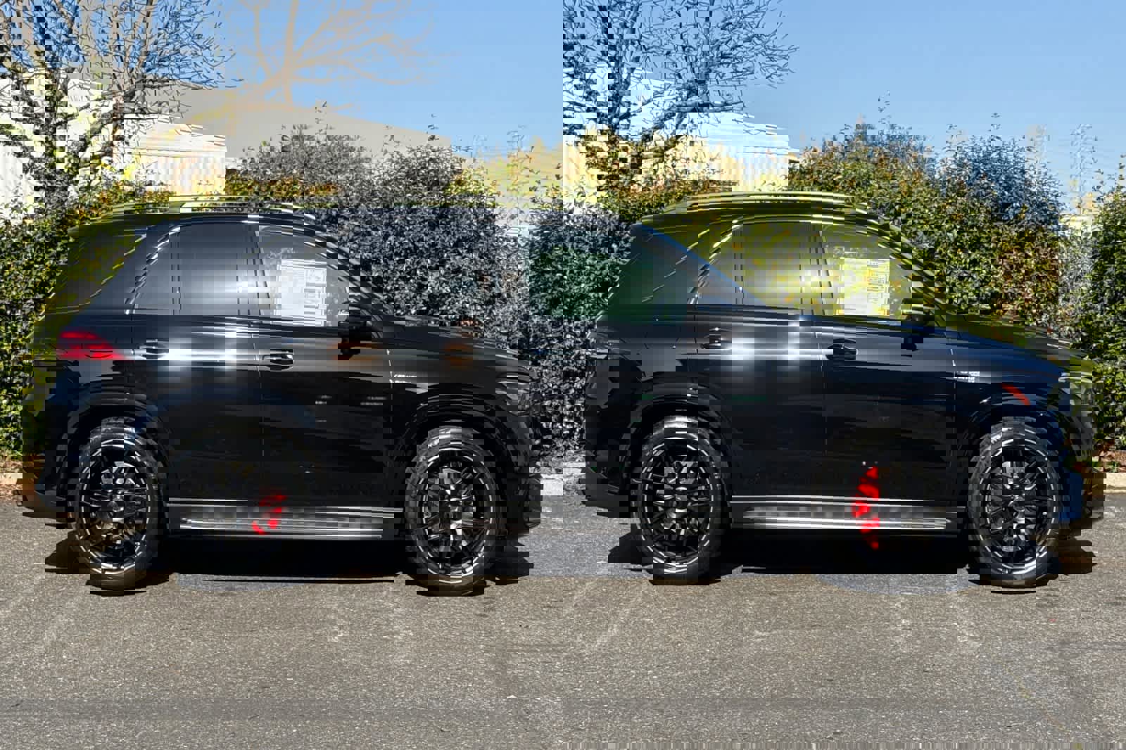 New 2026 Mercedes-Benz GLE 63 AMG S image 2