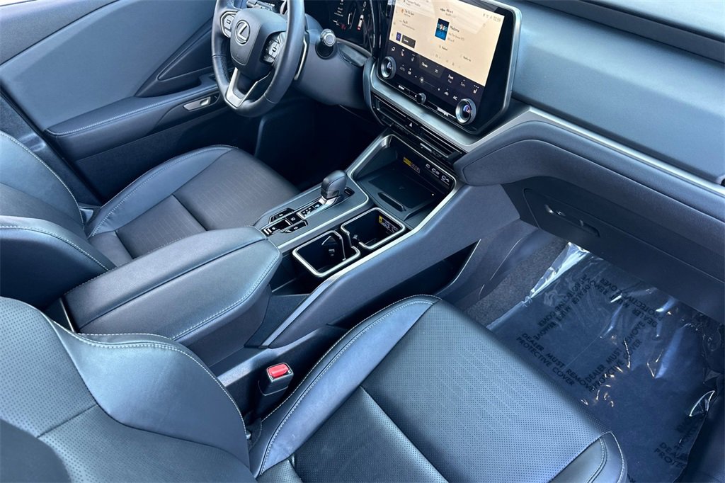 Used 2025 Lexus TX 350 FWD image 20