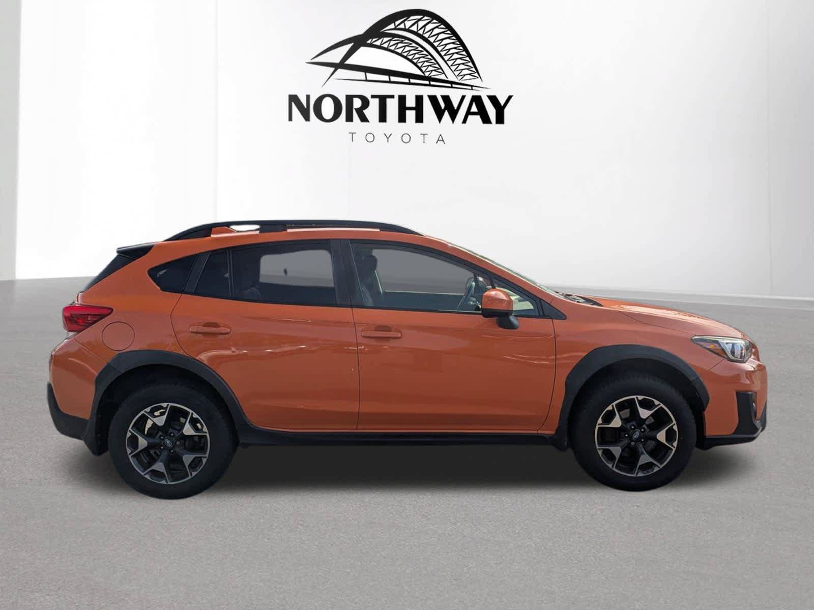 Used 2019 Subaru Crosstrek 2.0i Premium AWD/4WD image 2