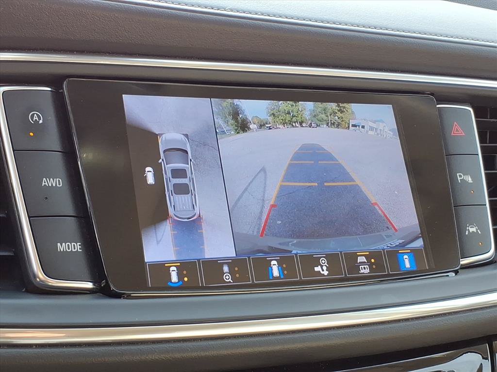 Used 2024 Buick Enclave Avenir w/ Avenir Technology Package AWD/4WD image 30