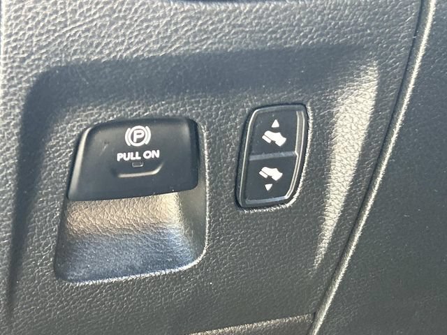 Used 2023 RAM 1500 Laramie AWD/4WD image 20