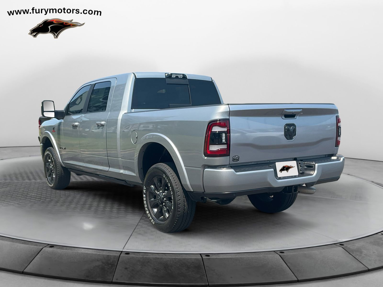 Used 2024 RAM 3500 Limited image 5