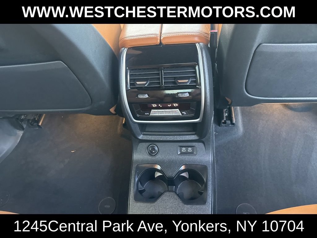 Used 2020 BMW X7 xDrive40i w/ M Sport Package AWD/4WD image 23