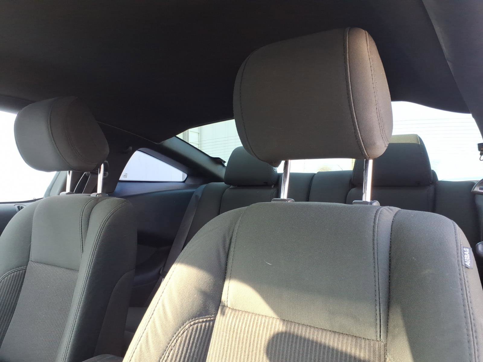 Used 2014 Ford Mustang Coupe image 7