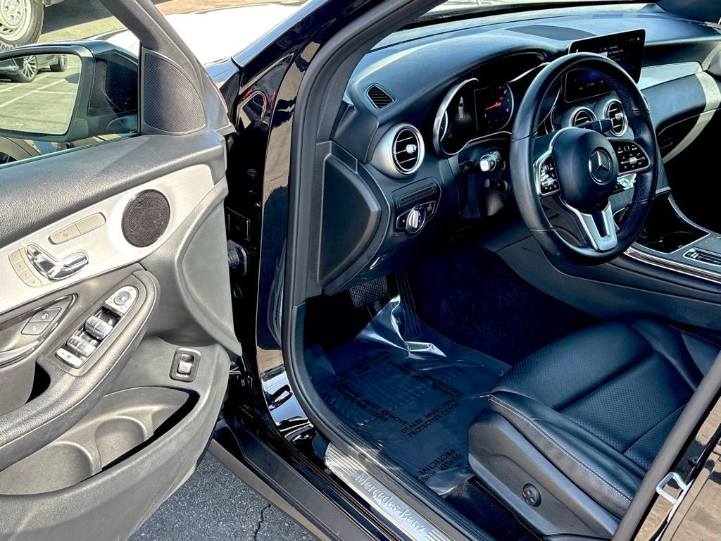 Used 2021 Mercedes-Benz GLC 300 image 9