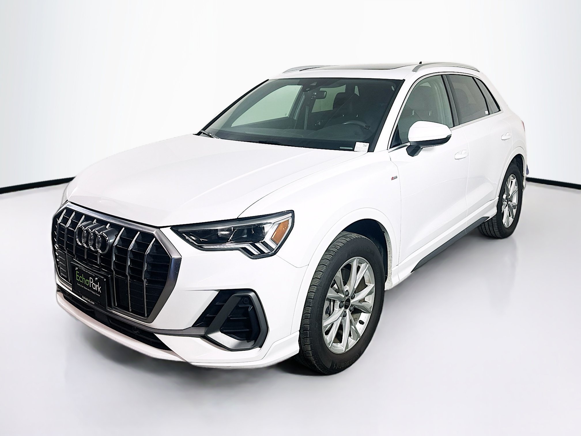 Used 2025 Audi Q3 2.0T Premium AWD/4WD image 3