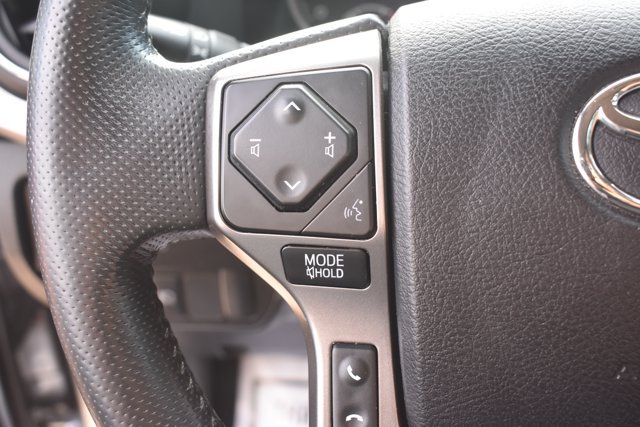 Used 2022 Toyota Tacoma SR5 AWD/4WD image 21