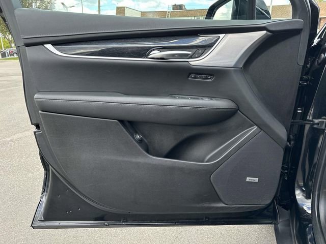 Certified 2022 Cadillac XT5 Premium Luxury FWD image 43