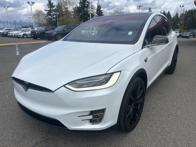Used 2017 Tesla Model X 75D image 1