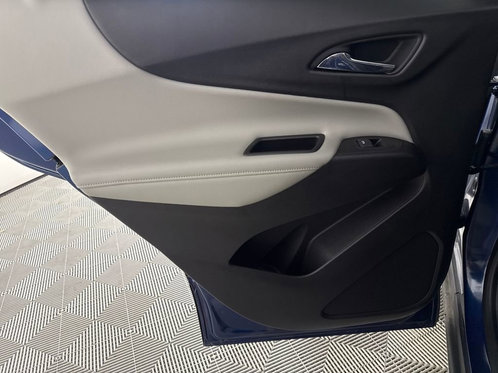 Used 2019 Chevrolet Equinox Premier image 12