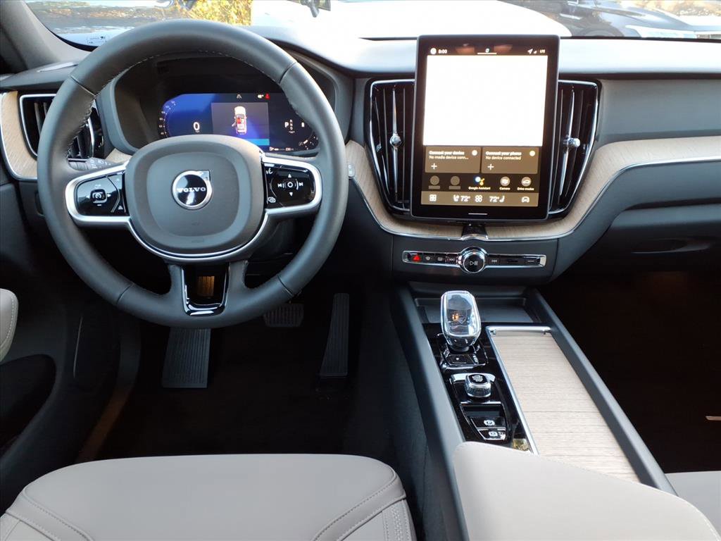 New 2026 Volvo XC60 B5 Plus w/ Protection Package Premier image 9
