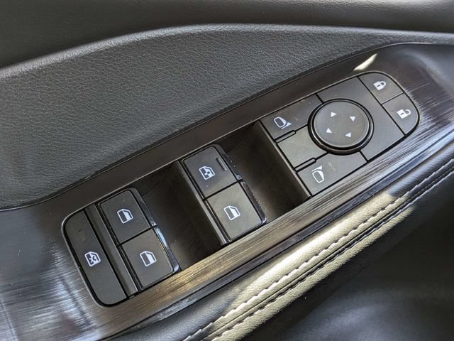 Used 2026 Nissan Rogue SV FWD image 24