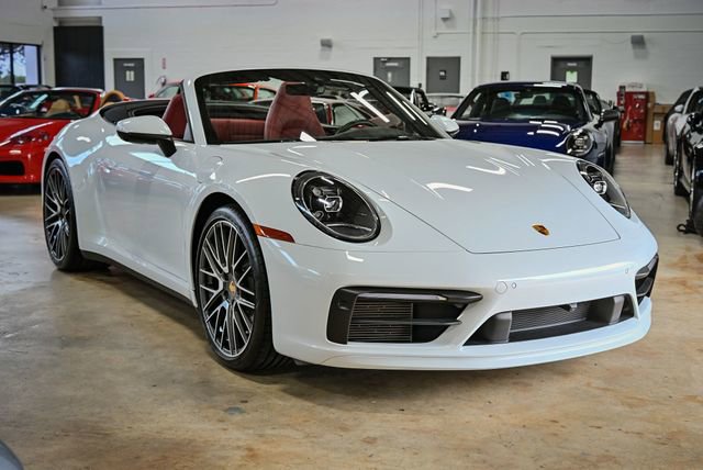 Used 2023 Porsche 911 Carrera image 1